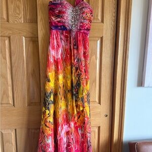 Elegant Multicolor Strapless Dress
